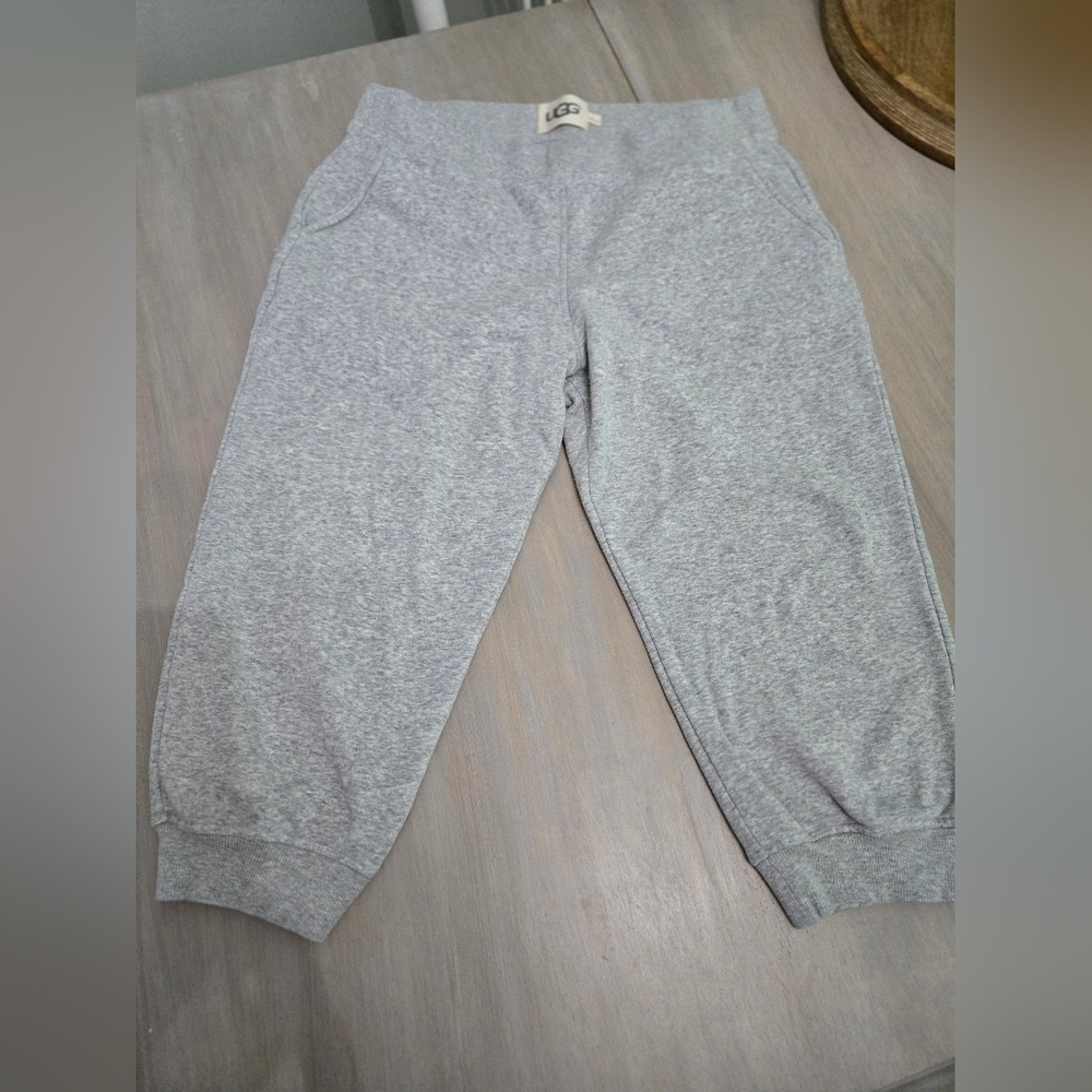 Women's Ugg Cropped Sweatpants Size Large